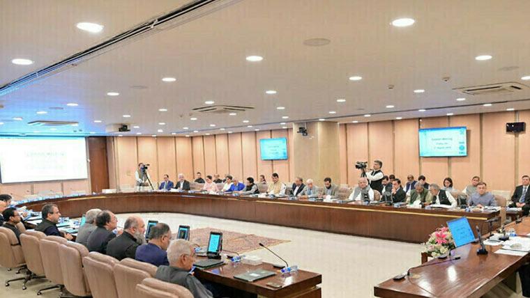 وفاقی کابینہ نے 27 ویں آئینی ترمیم کی منظور ی دے دی، آج سینیٹ میں پیش کی جائے گی