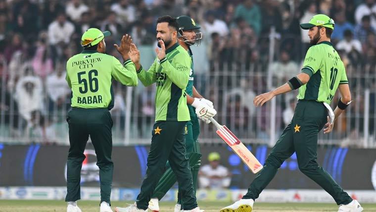 آخری ون ڈے: شاہینوں کی تباہ کن باؤلنگ، پروٹیز 143 رنز پر ڈھیر