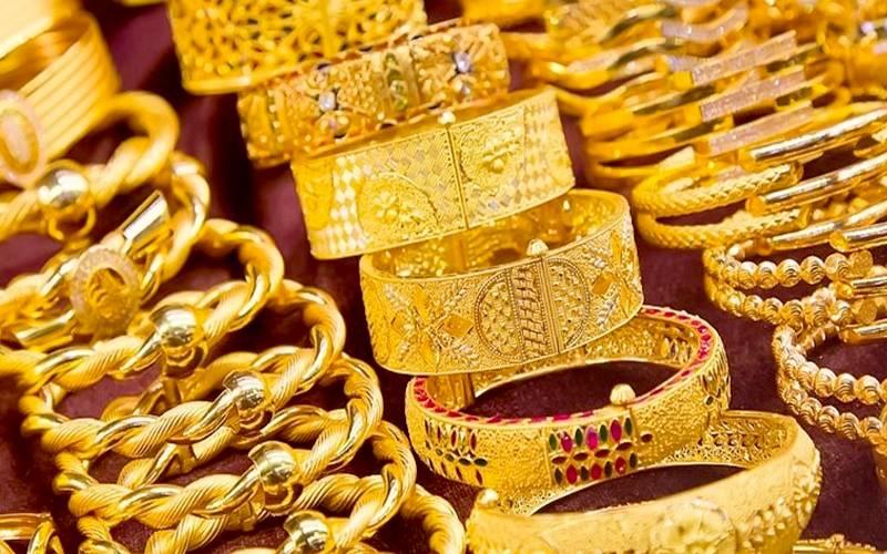 سونے کی قیمت میں حیران کن کمی،اچانک کئی ہزار روپے سستا،فئ تولہ کتنے کا ہو گیا؟