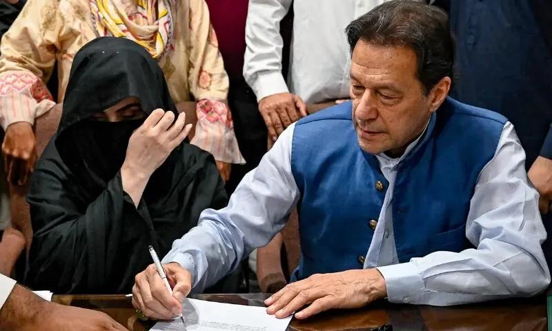 بشریٰ بی بی حساس ادارے کی معلومات بانی پی ٹی آئی تک پہنچاکر اعتماد جیتتی رہیں، برطانوی جریدہ