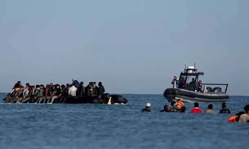 لیبیا میں تارکین وطن کی دو کشتیاں الٹ گئیں، 4 افراد جاں بحق، متعدد لاپتہ