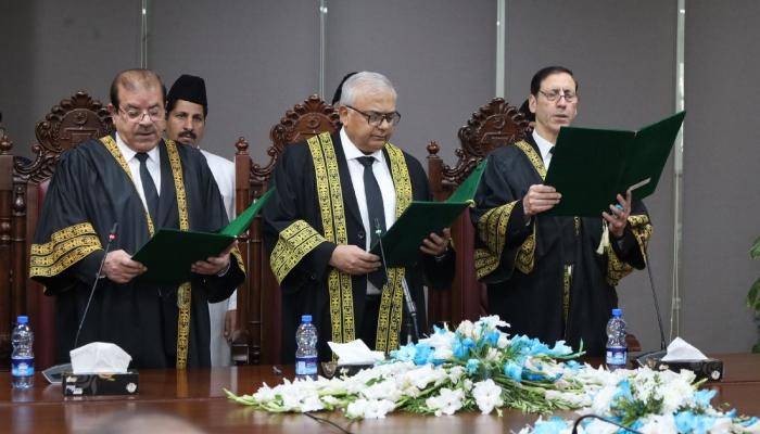 Two more judges take oath as member of the Federal Constitutional Court