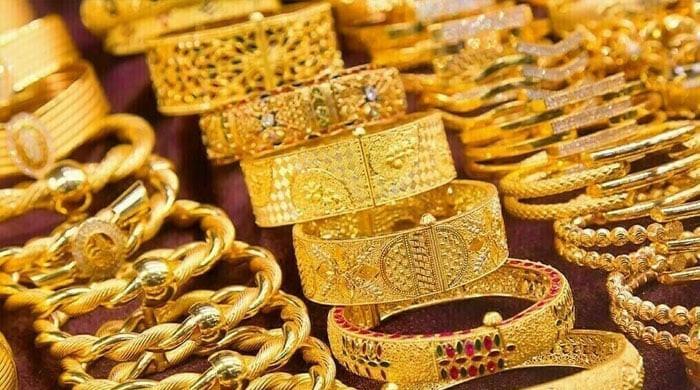 سونے کی قیمت میں ایک بار پھر نمایاں اضافہ، فی تولہ کتنے کا ہو گیا؟