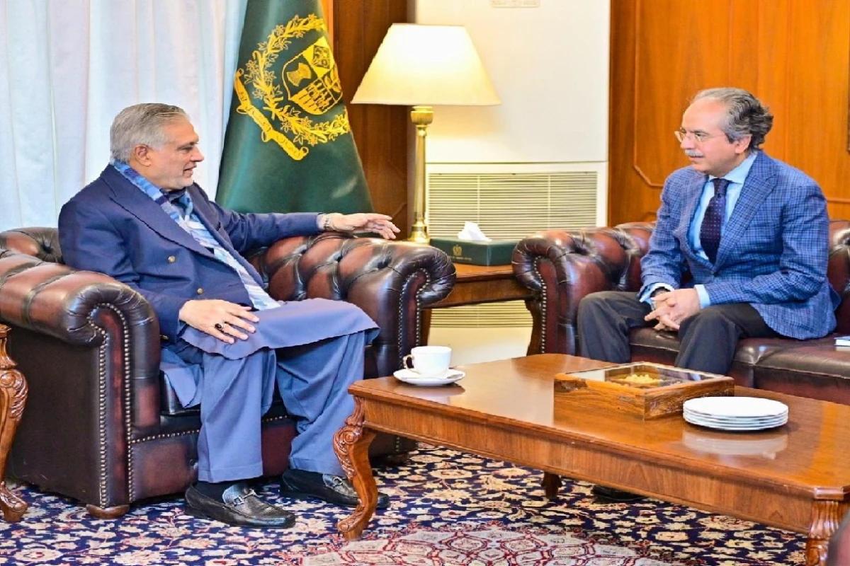 اسحاق ڈار کی اقوام متحدہ میں مستقل مندوب عاصم افتخار سے ملاقات،، پاکستان مشن کی سرگرمیوں پر بریفنگ