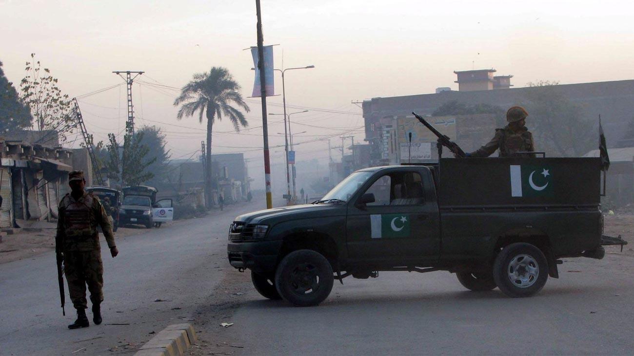 خیبرپختونخوا میں سیکیورٹی فورسز کی2کارروائیوں میں 13 خوارج جہنم واصل