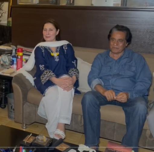 شو مین آف لالی وڈ سید نور اور سپر اسٹار اداکارہ صائمہ نور کا افطار ڈنر