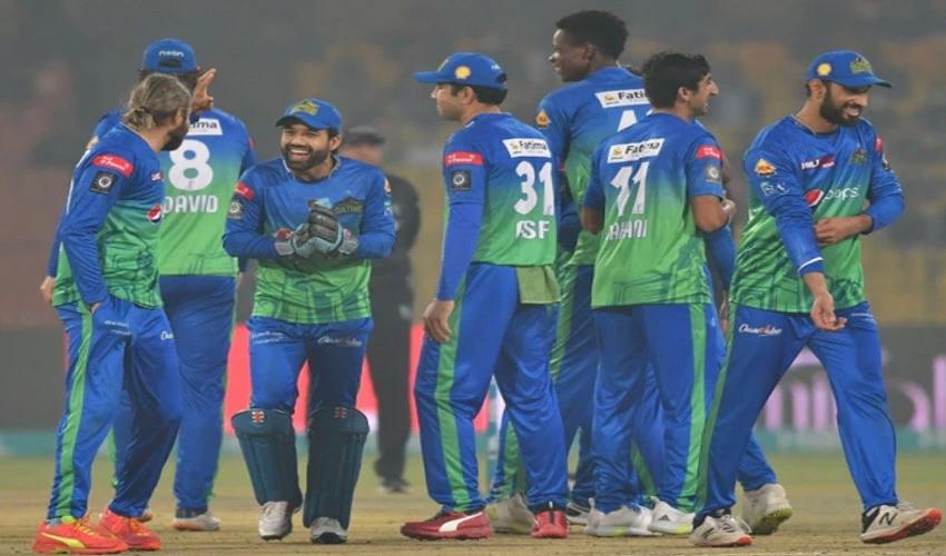 پی ایس ایل7: ملتان سلطانز ،لاہورقلندرز کو شکست دے کر فائنل میں پہنچ گیا