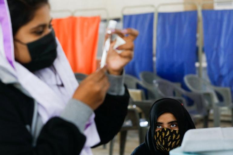 Pakistan sees major drop in COVID-19 daily death count