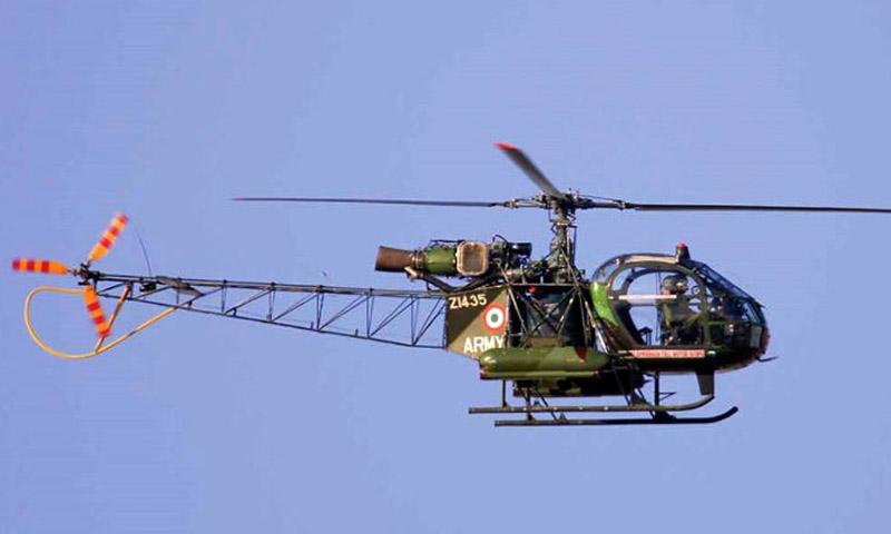 بھارتی فوج کا چیتا ہیلی کاپٹر جموں و کشمیر میں گر کر تباہ