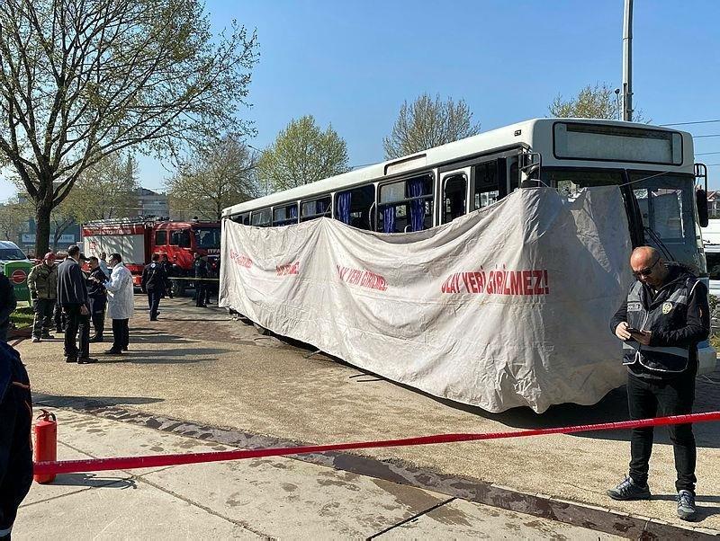 Blast hits bus carrying prison guards in Turkey; kills one