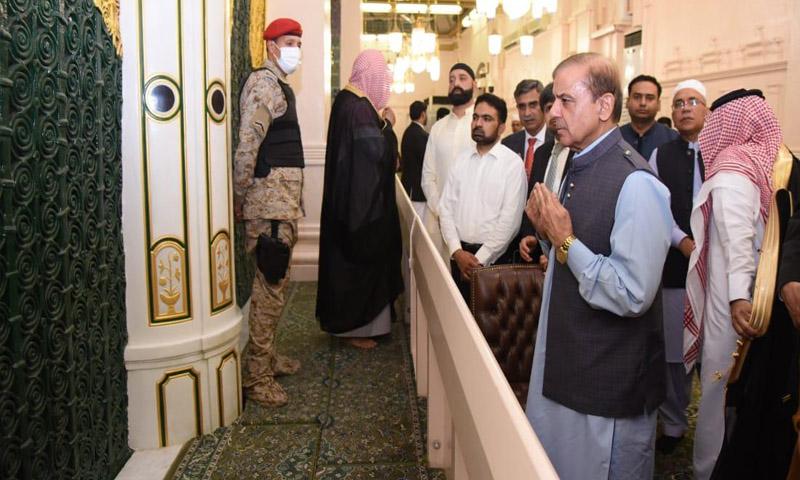 وزیراعظم شہبازشریف کی روضہ رسولﷺ پردو بارحاضری،آج جدہ جائینگے