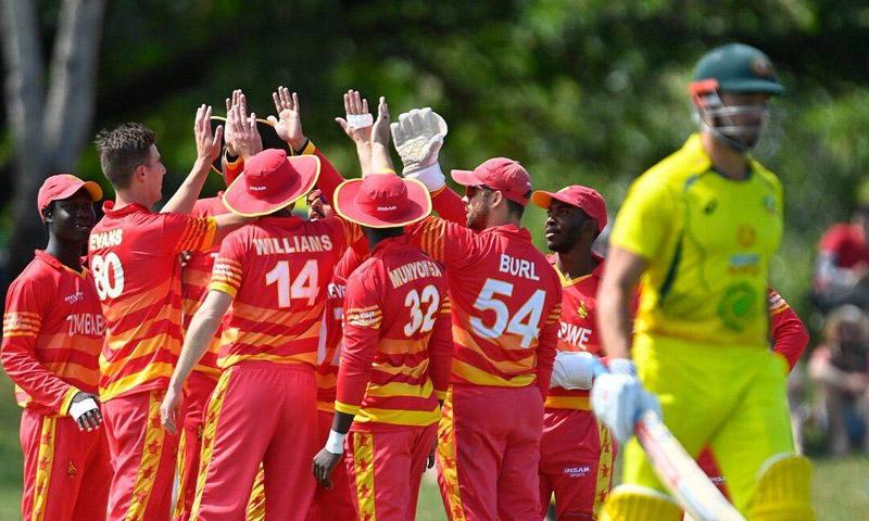 زمبابوے کی تاریخی جیت، عالمی چیمپئن آسٹریلیا کوبڑی شکست سے دوچار کردیا