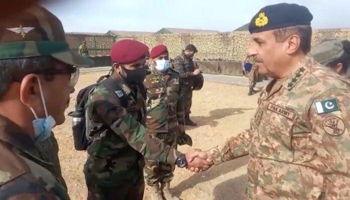 چیئرمین جوائنٹ چیفس آف اسٹاف کمیٹی کا دورہ روس ، 'امن مشن مشق 2021' کا معائنہ