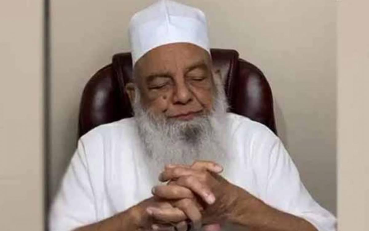 Religious scholar Maulana Ehetram-ul-Haq Thanvi passes away