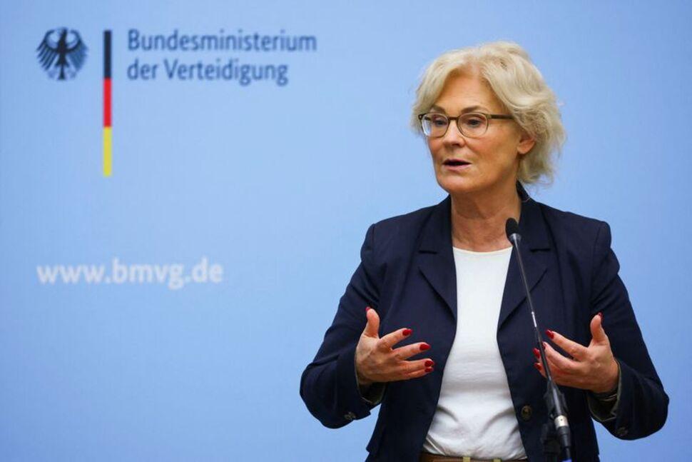 German defence minister resigns after blunders