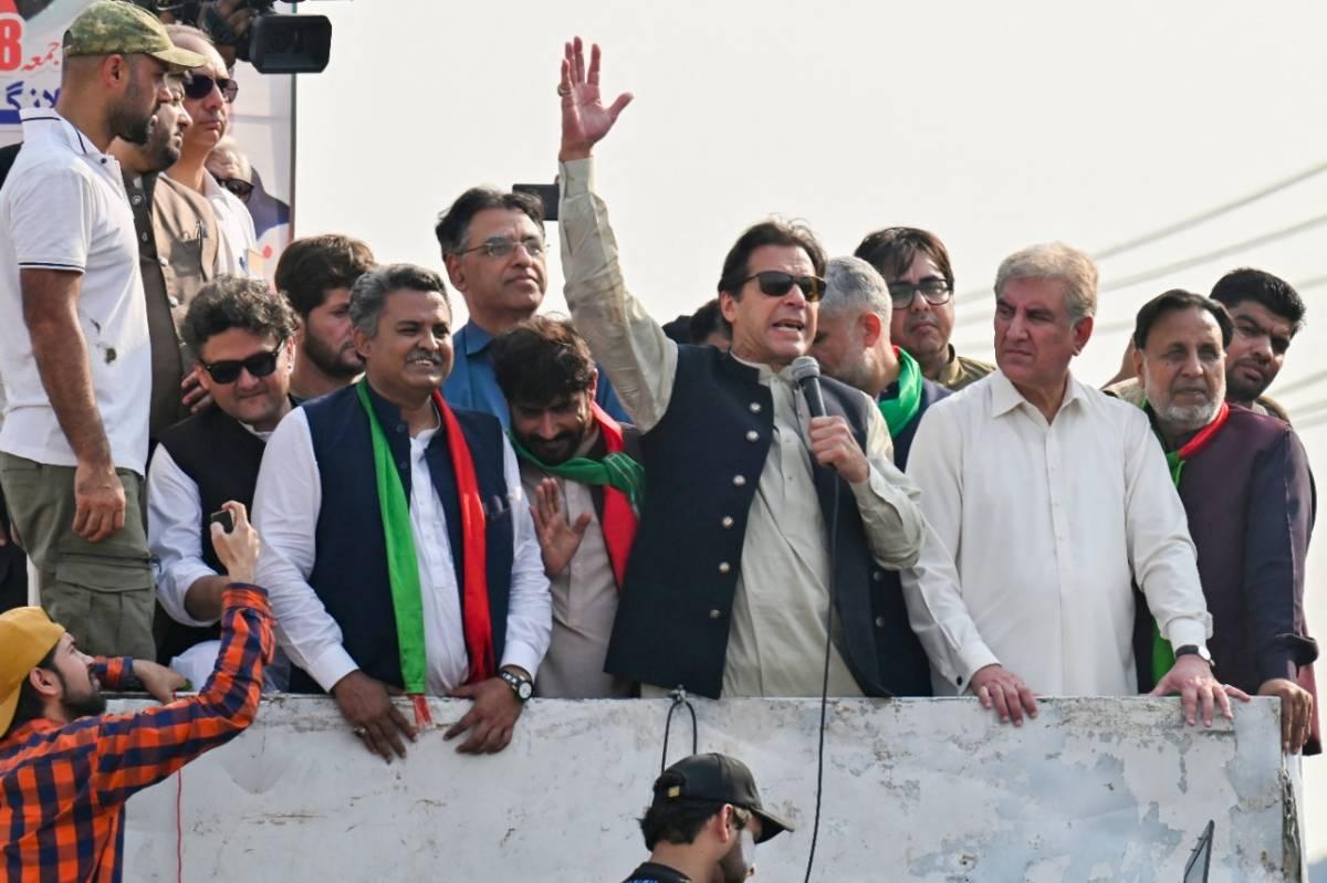 Imran Khan to lead PTI rally today