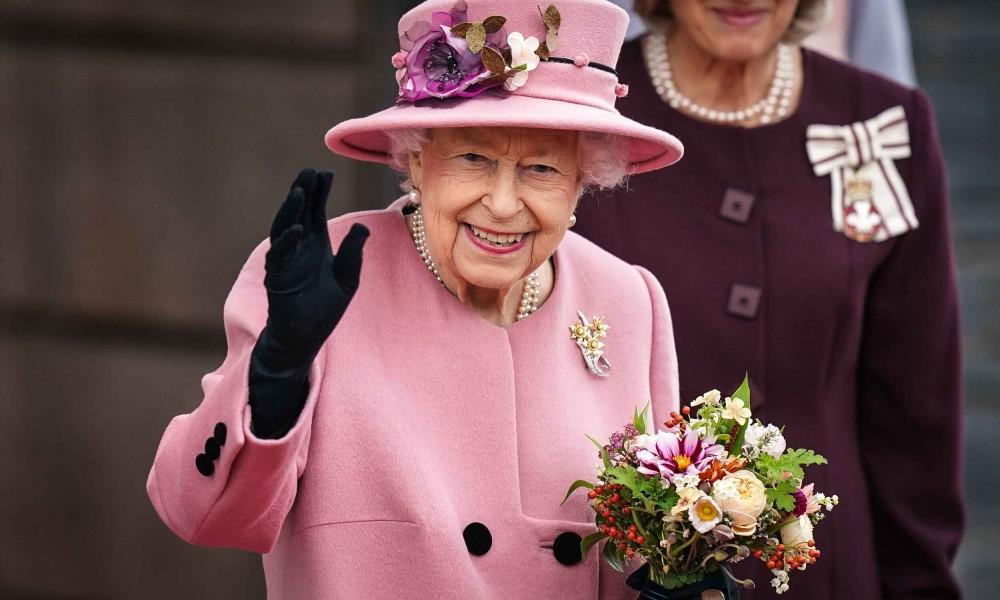 ملکہ برطانیہ8سال بعد ہسپتال داخل ، طبیعیت میں بہتر ی آگئی