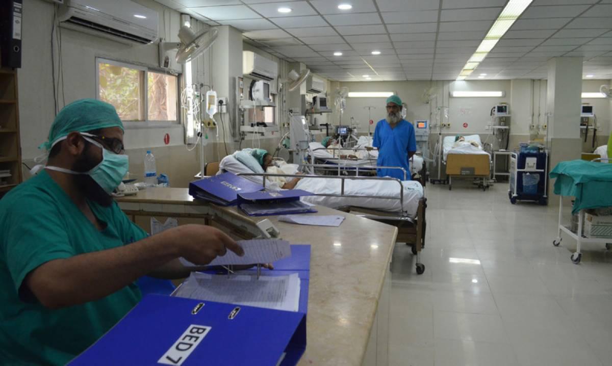 Doctors’ private practice near govt hospitals banned