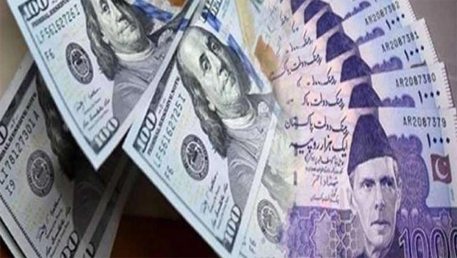 انٹربینک میں پاکستانی روپے کے مقابلے امریکی ڈالر کی قدر میں کمی