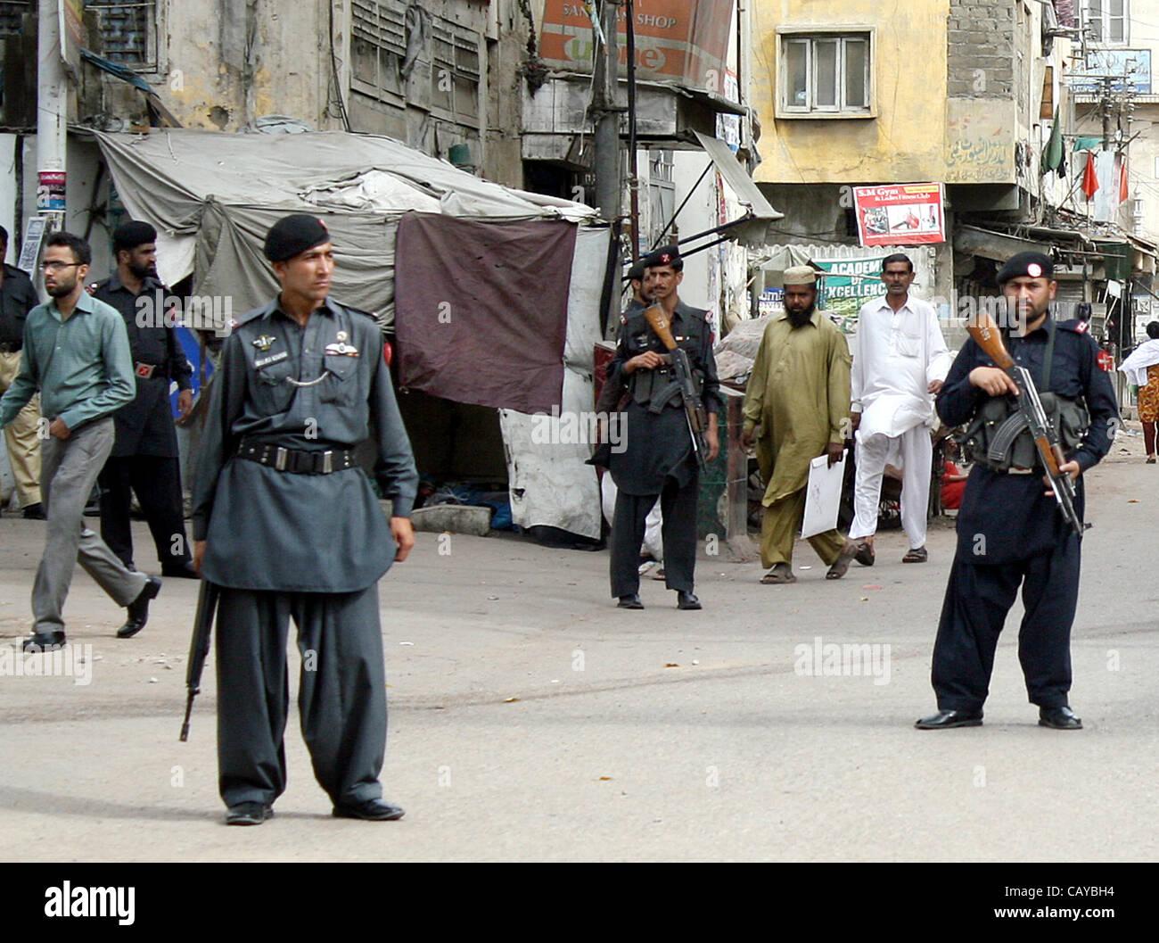 دریائے سندھ پر بننے والے گھوٹکی کندھ کوٹ پل کی سکیورٹی ایف سی کے حوالے کردی گئی
