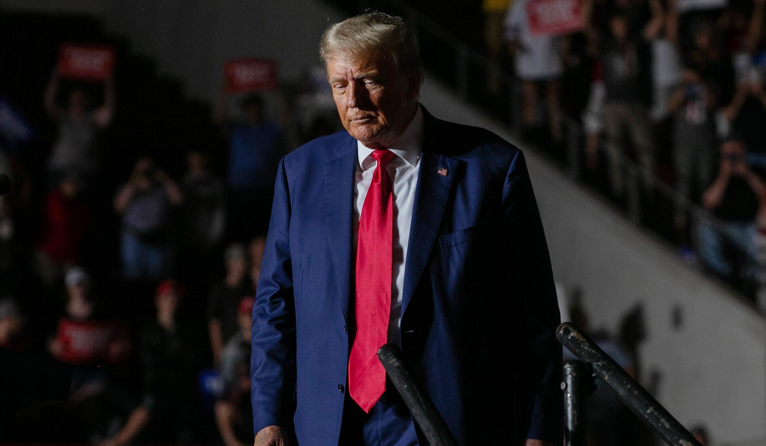 ٹرمپ کو عدالتی سماعت میں انتخابی سازش کے الزامات کا سامنا کرنا پڑے گا