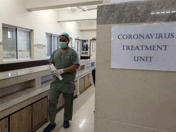 ملک میں کورونا سے اموات اور کیسز کی شرح میں کمی کا رجحان برقرار