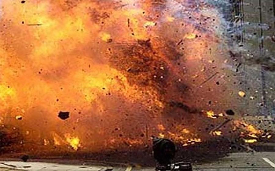 ڈی آئی خان میں ٹانک اڈہ پر پولیس وین کے قریب دھماکہ، 5 جاں بحق،10 زخمی
