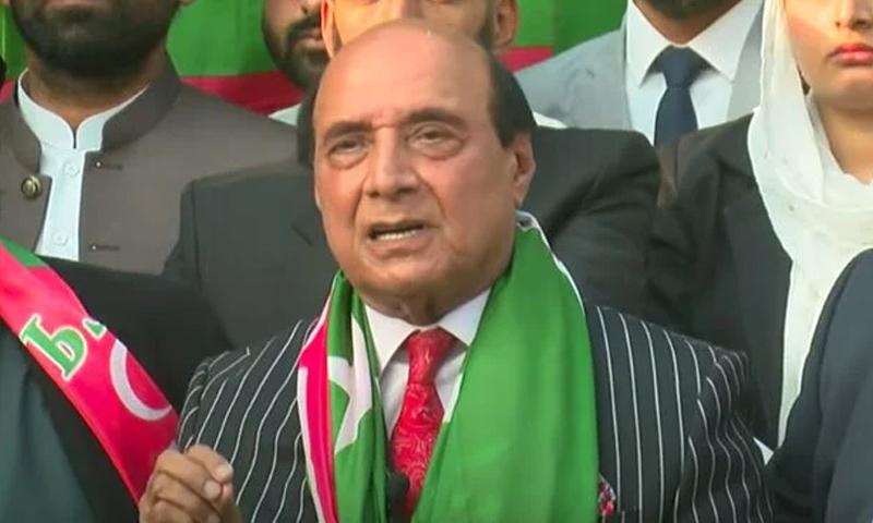 لطیف کھوسہ اور حماد اظہر نے اپنے کاغذات نامزدگی جمع کرا دیئے