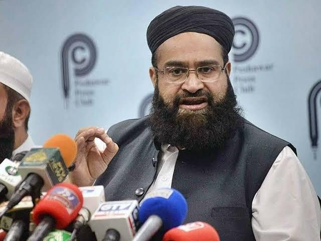 حج کے اخراجات ایک لاکھ روپےکی کمی کی گئی ہے ، طاہر اشرفی