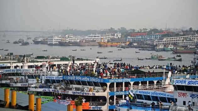 Ferry-Cargo ship collision takes 26 lives in Bangladesh