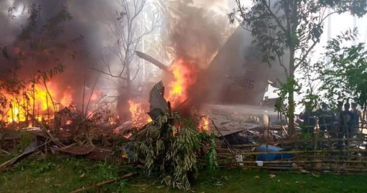 Philippine military plane carrying 85 people crashes