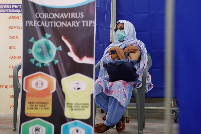 Pakistan reports lowest daily COVID-19 cases since October 2020