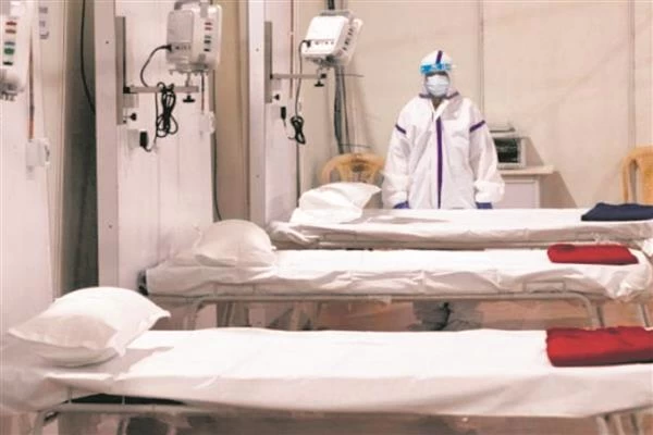 6,381 out of 6,949 beds kept in govt hospitals for COVID patients unused