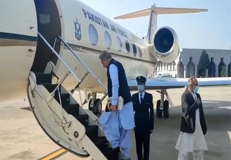 FM leaves for Iraq on three-day official visit