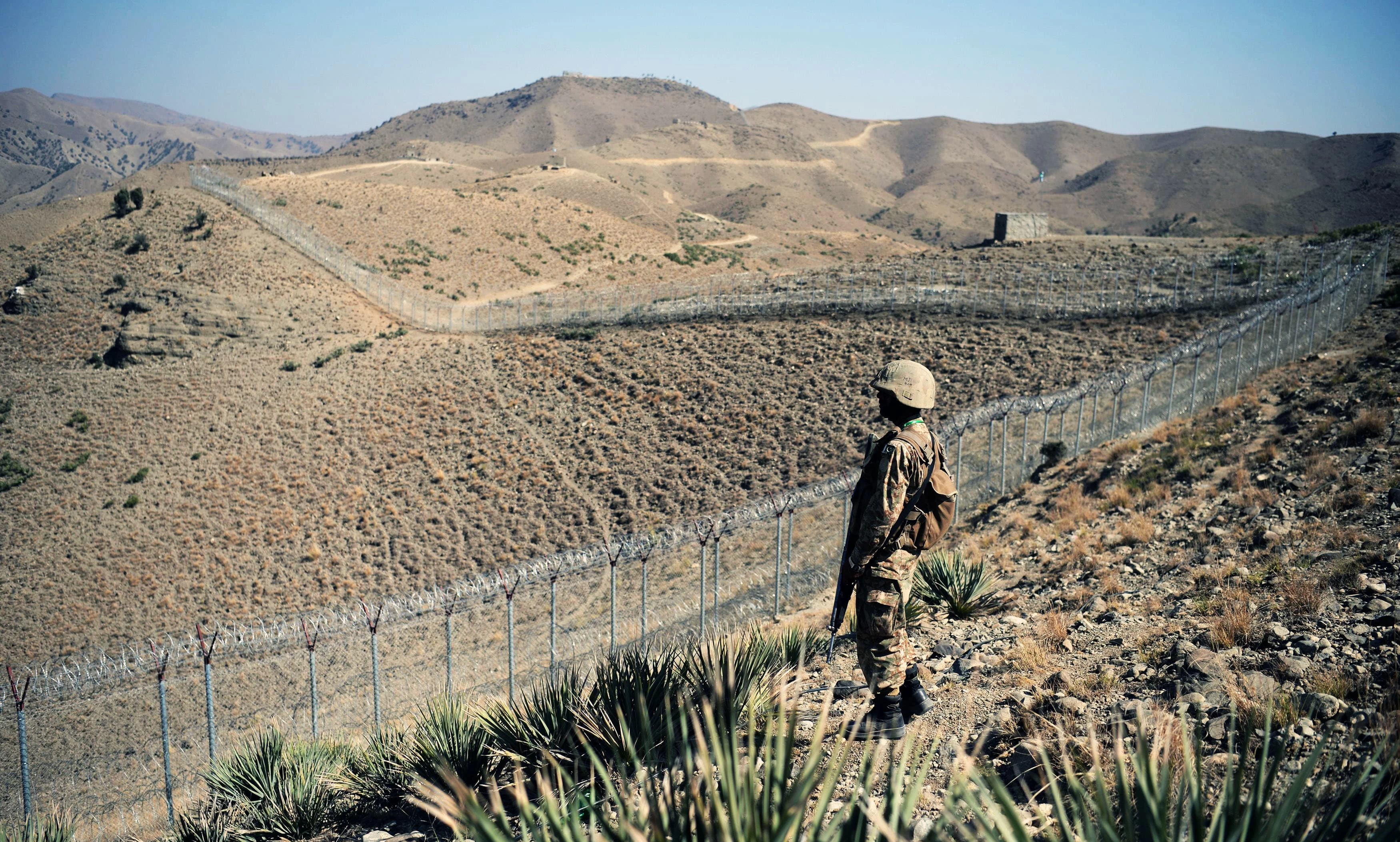 COVID Third Wave: Pakistan decides to seal Afghan, Iran borders