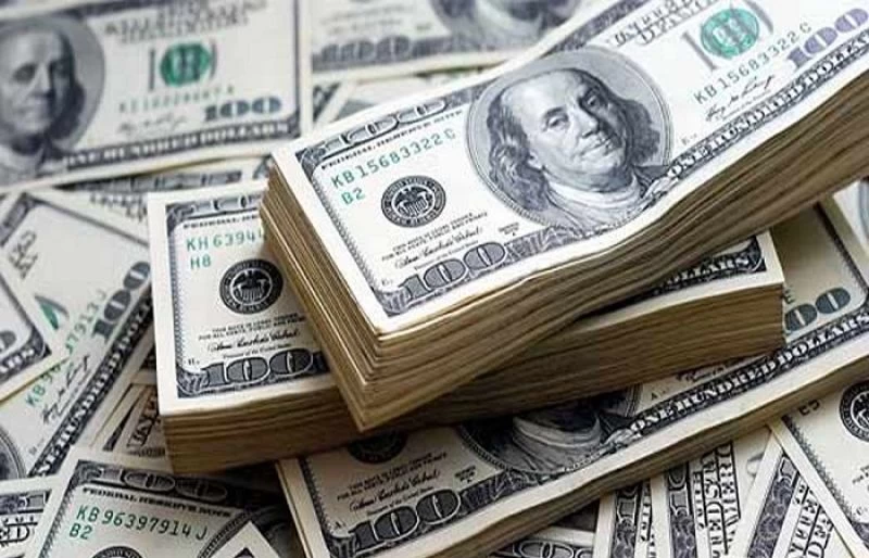 US dollar increases against Rupee