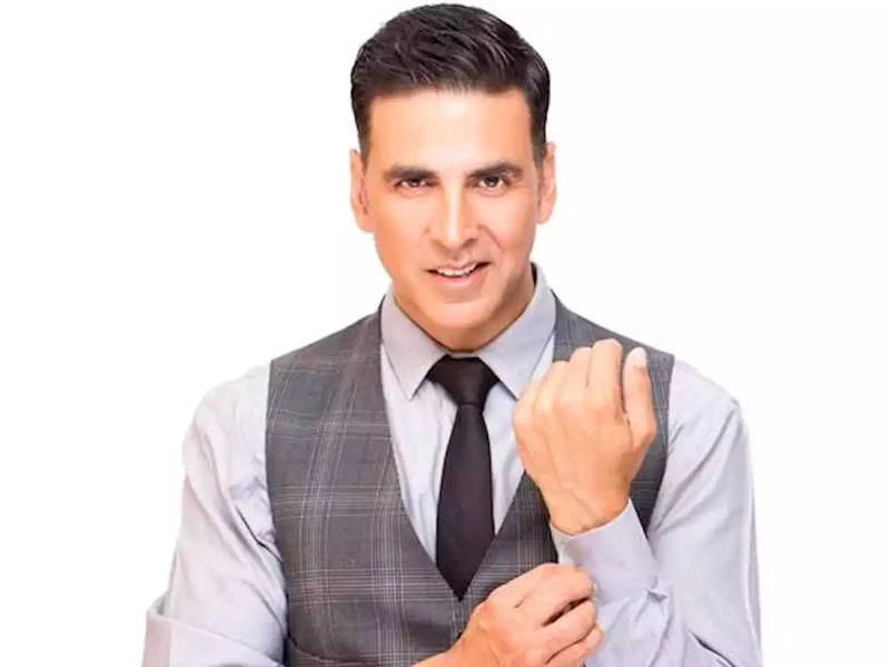 Akshay Kumar tests negative for COVID-19, confirms wife