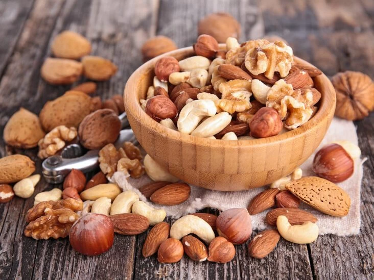 Five health benefits of eating nuts
