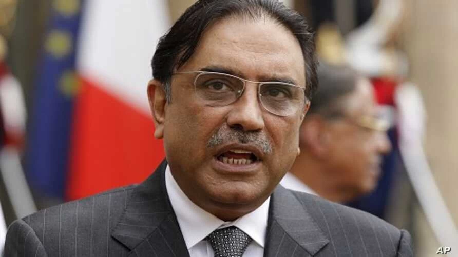 NAB asks Zardari to provide detailed reply in New York Apartment case