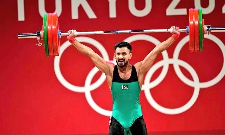 Pakistani weightlifter makes history in Tokyo Olympics 2020