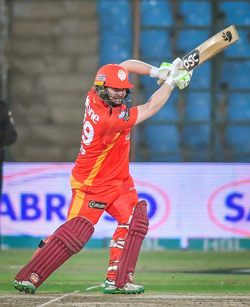 Islamabad United beat Quetta Gladiators by 6 wickets