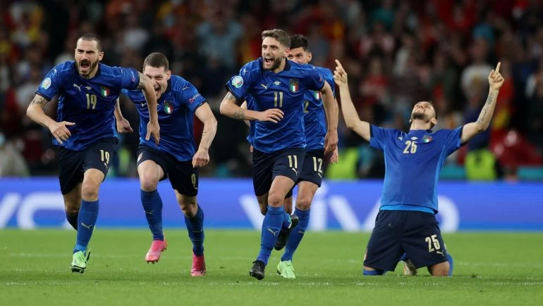 Italy beat Spain to reach Euro 2020 final