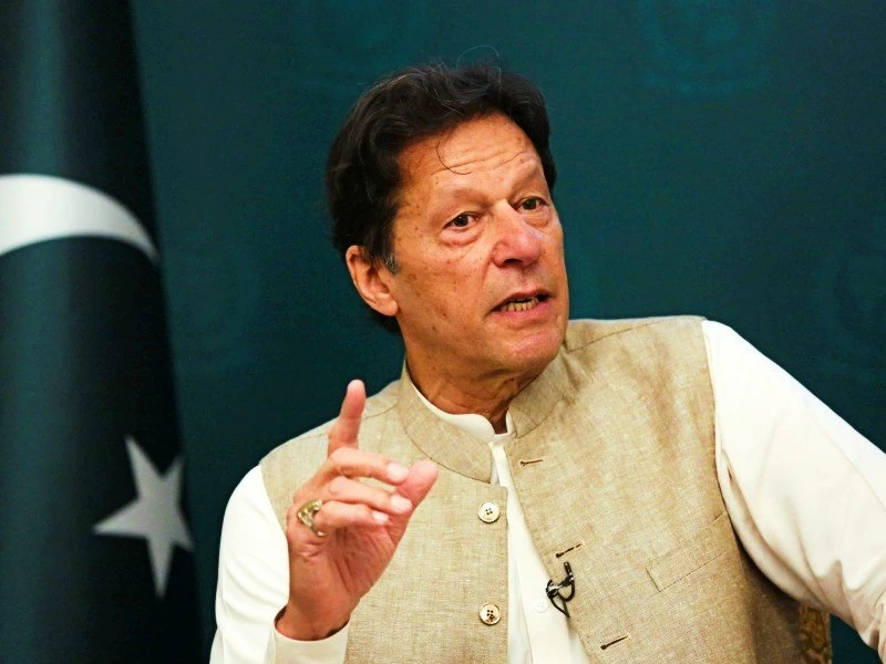 PM Khan pledges to continue raising his voice for Kashmiris