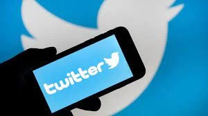 Twitter achieves fastest revenue growth with ad improvements, shares climb 7%