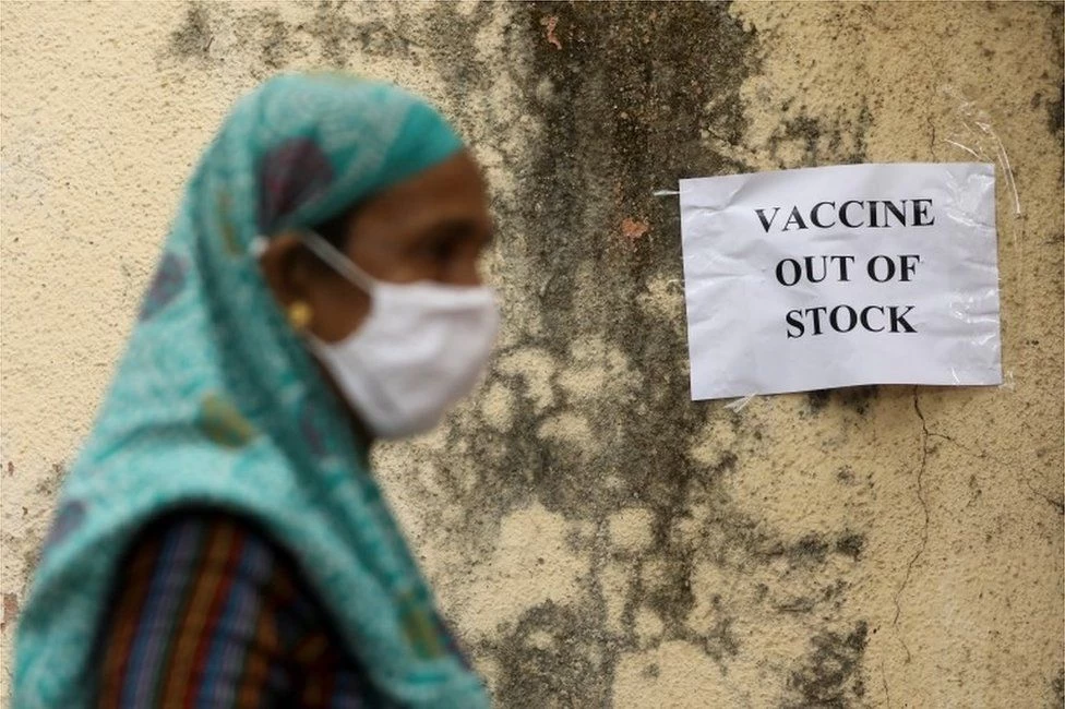 Major cities across Pakistan face COVID vaccine shortage