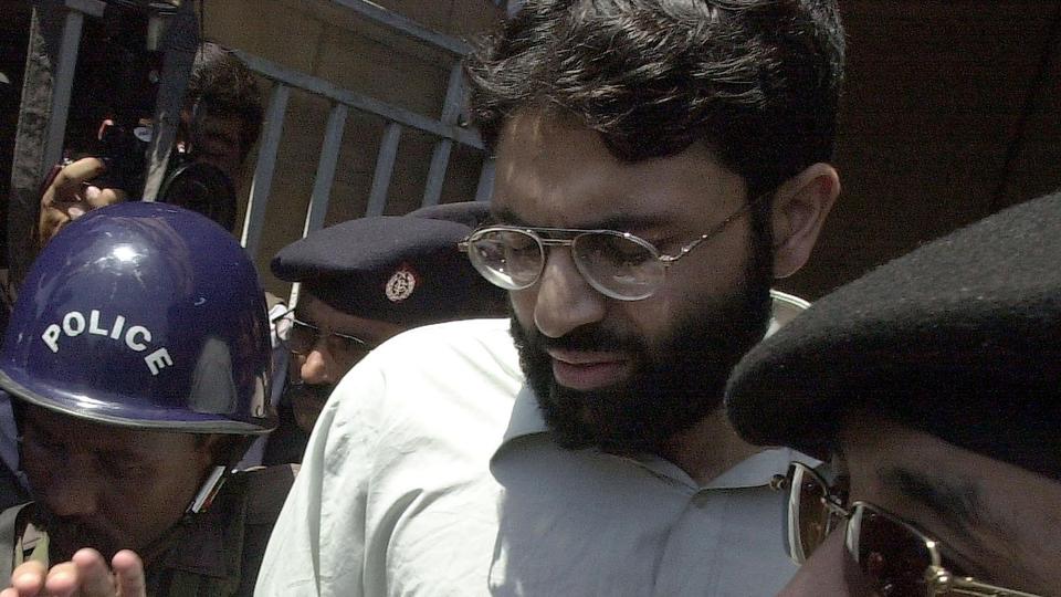 Daniel Pearl case: SC orders to shift Omar Sheikh from death cell to state rest house
