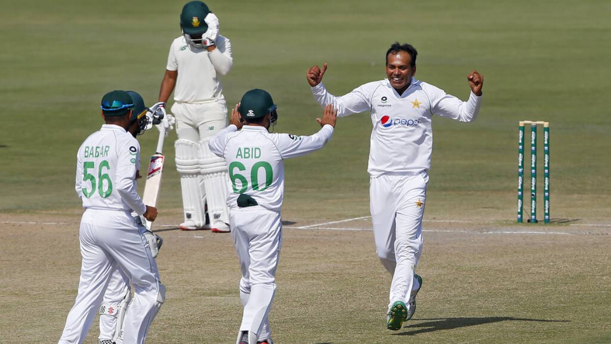 Pakistan wins toss, opt to bat first in second Test against South Africa