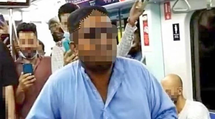 Man arrested for dancing inside Metro coach