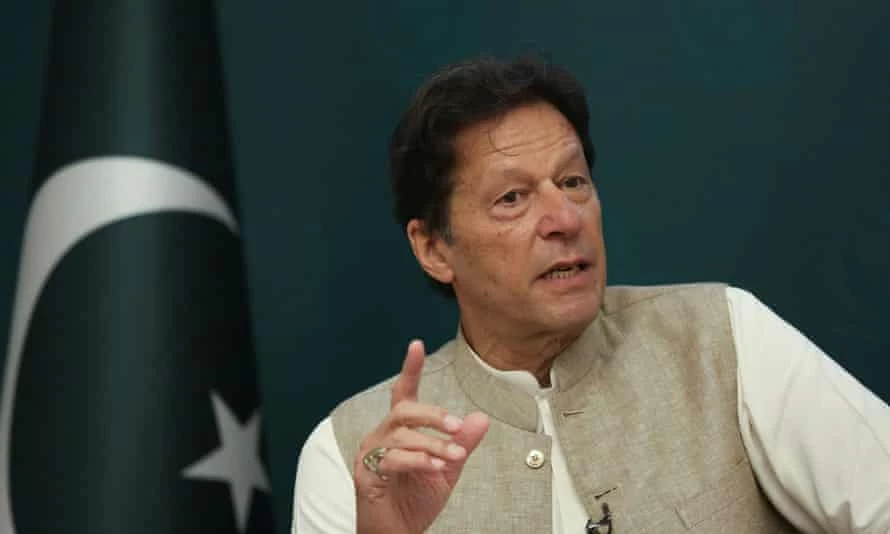 PM Khan stresses upon utilization of latest technologies to facilitate masses