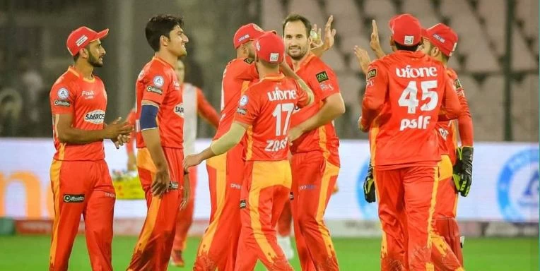PSL6: Islamabad United thump Multan Sultan by 3 wickets